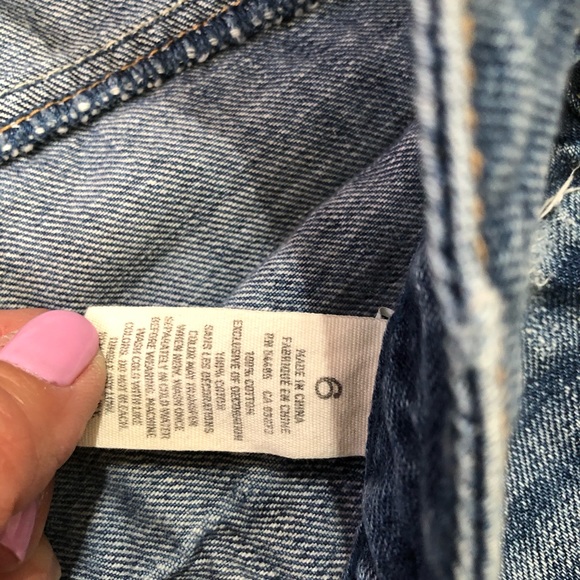 American Eagle size 6 mid rise to shortie shorts. Cut off cuffed style! Too fun - Picture 8 of 10